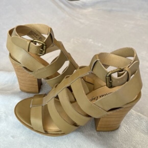 American Eagle Women's Taupe Block Heel Sandals 9 - Picture 1 of 12
